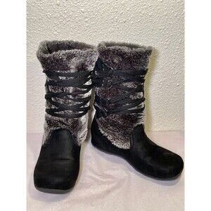 Wanted Snowbird Moccasin Black & Gray Boots, Mid-Calf, Size 6, Faux Fur